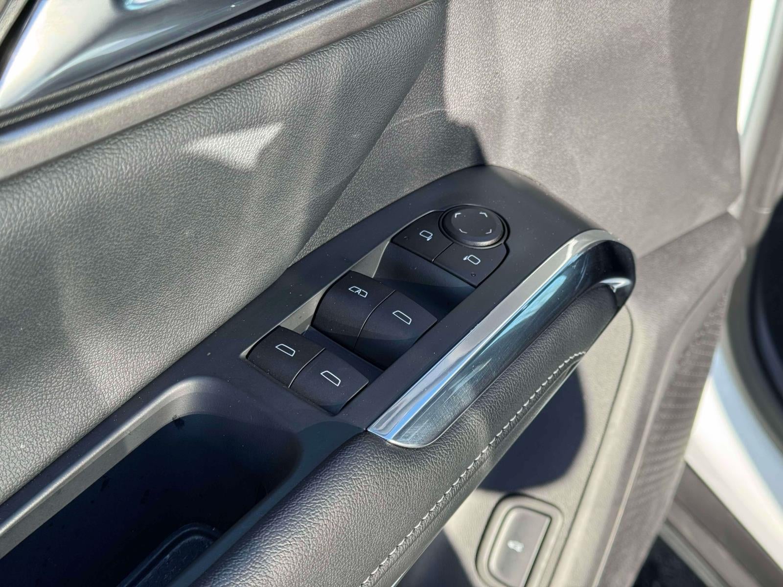 2025 Chevrolet Traverse AWD LT