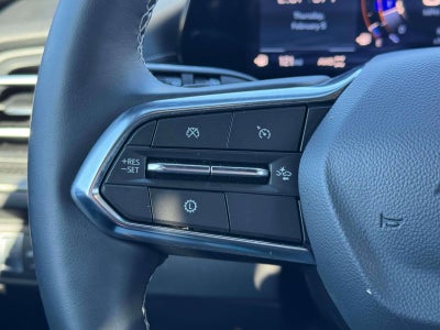 2025 Chevrolet Traverse AWD LT