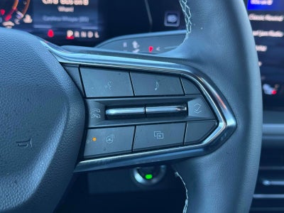 2025 Chevrolet Traverse AWD LT