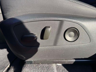 2025 Chevrolet Traverse AWD LT