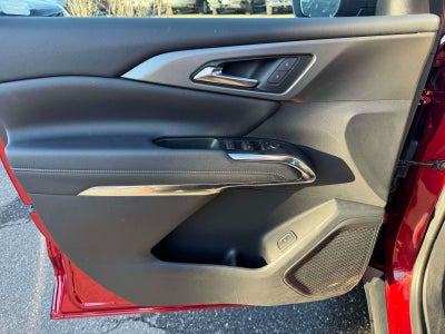 2025 Chevrolet Traverse AWD LT