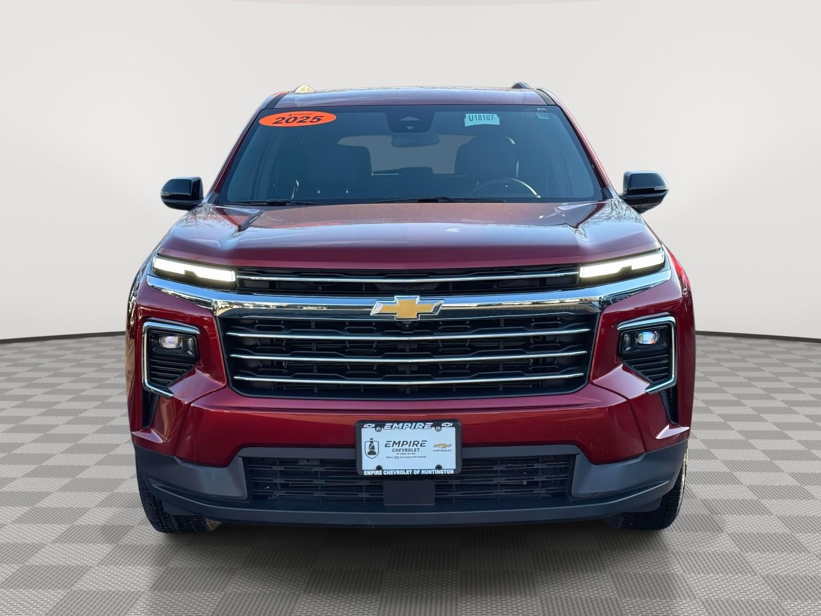 2025 Chevrolet Traverse AWD LT