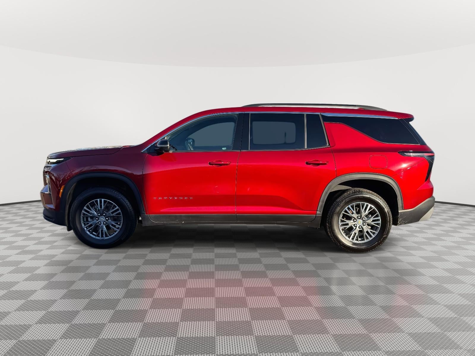 2025 Chevrolet Traverse AWD LT