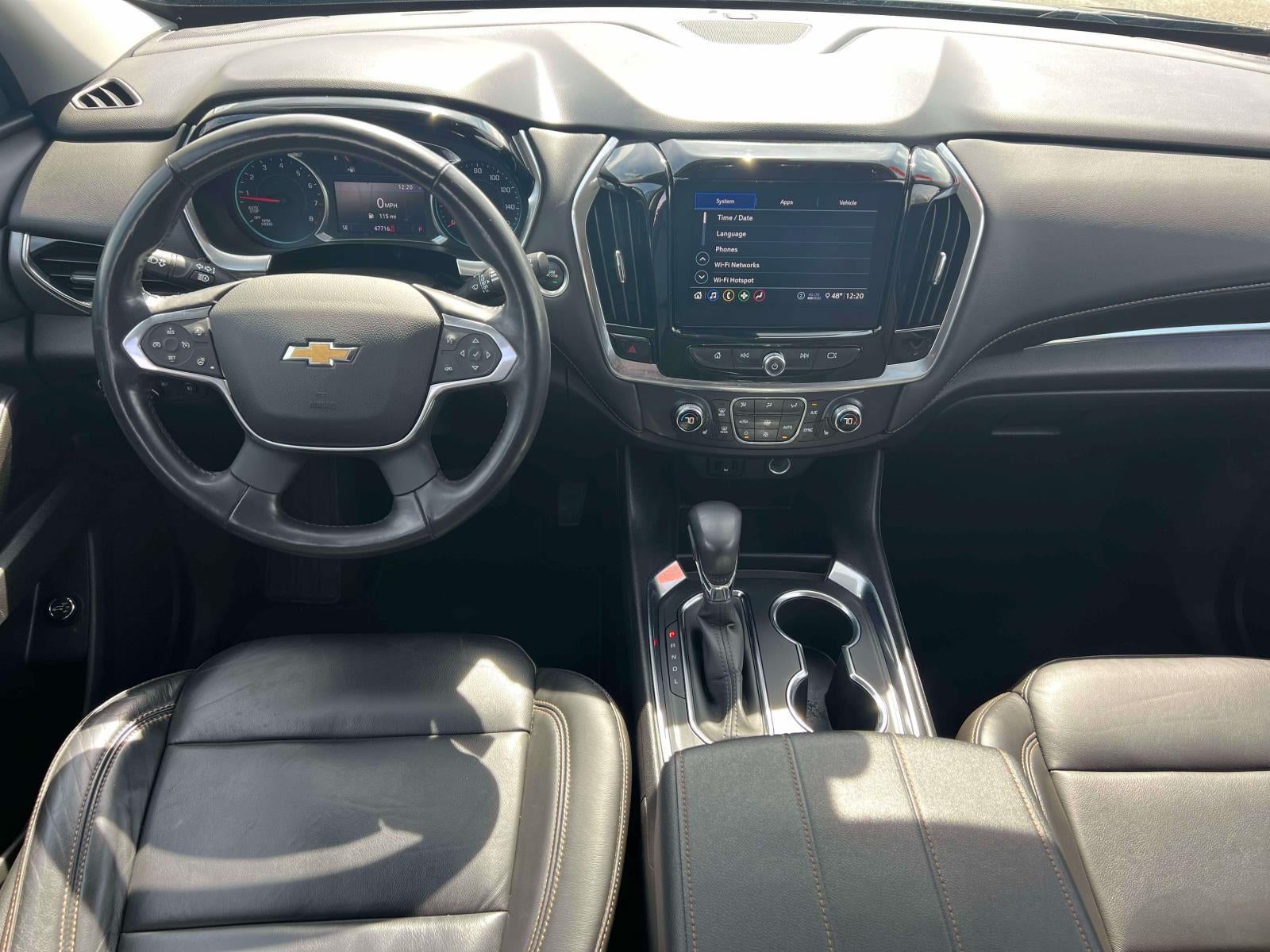 2021 Chevrolet Traverse AWD LT Leather