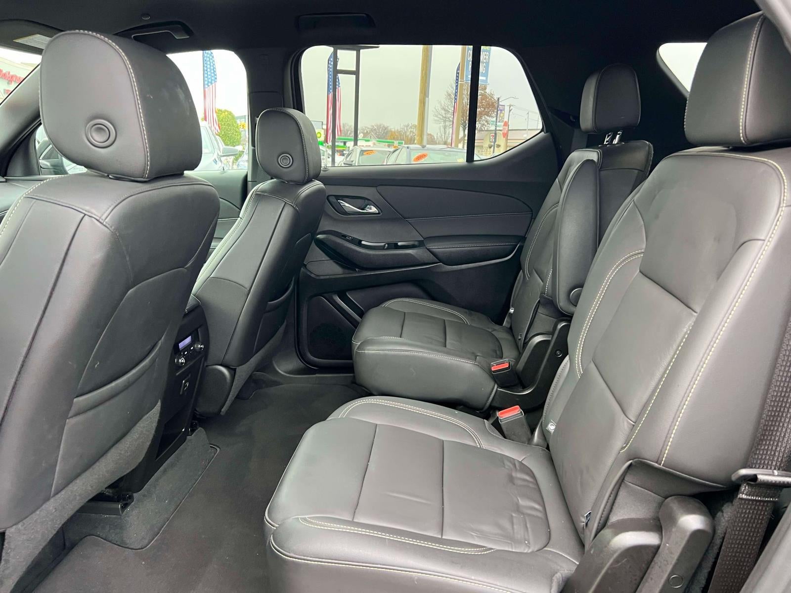 2023 Chevrolet Traverse AWD LT Leather