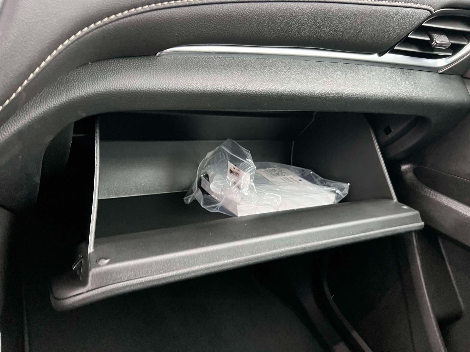 2023 Chevrolet Traverse AWD LT Leather