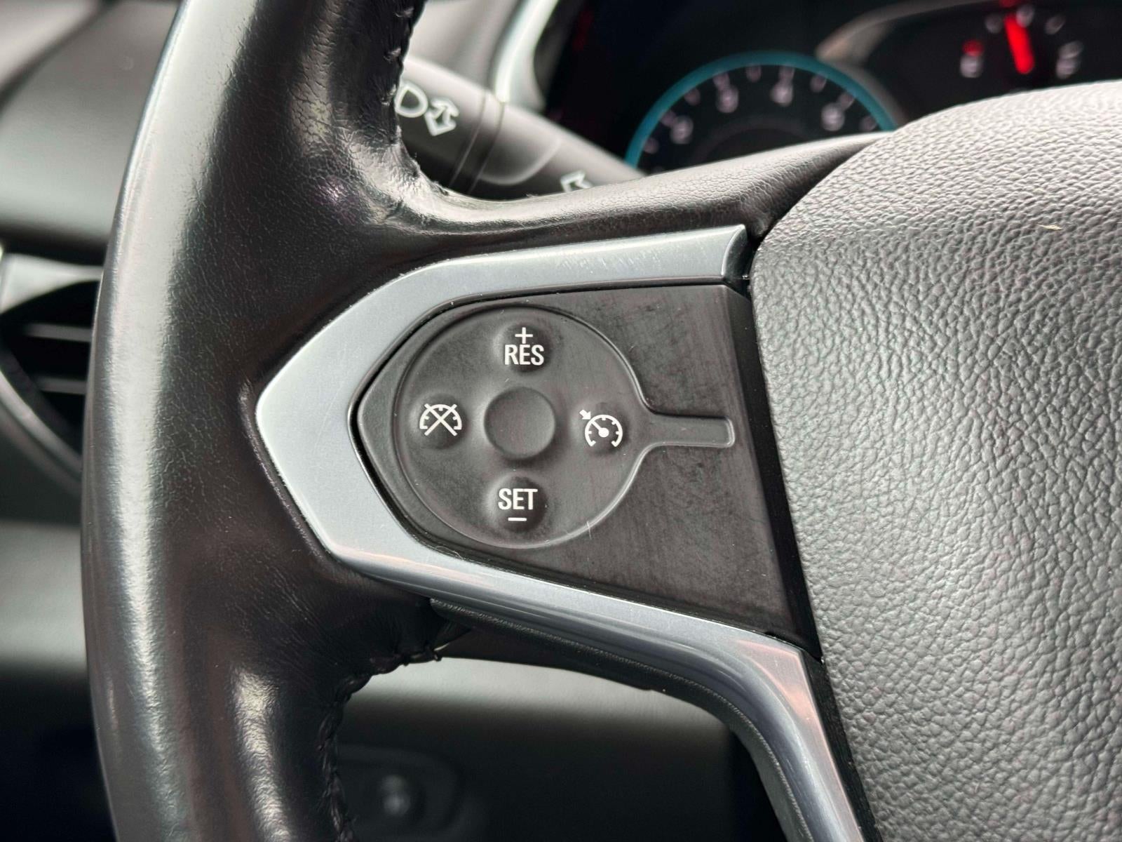 2021 Chevrolet Traverse AWD LT Leather