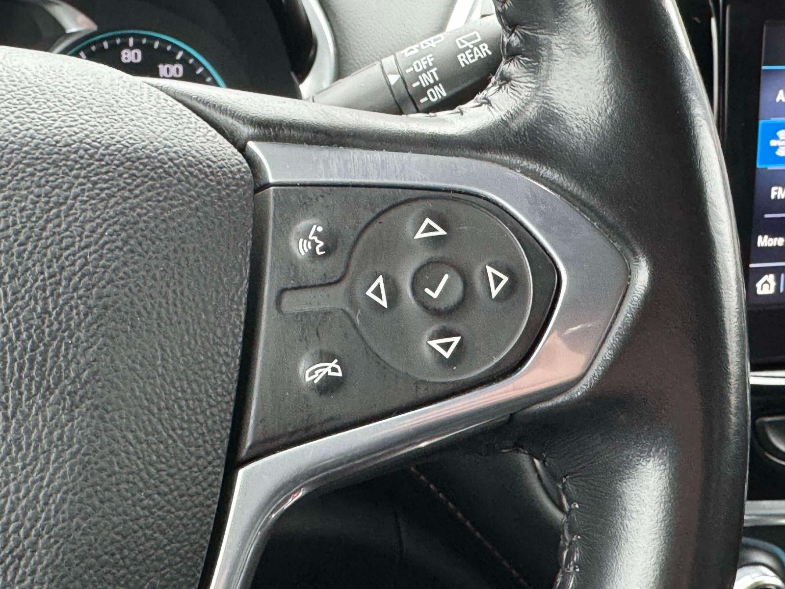 2021 Chevrolet Traverse AWD LT Leather