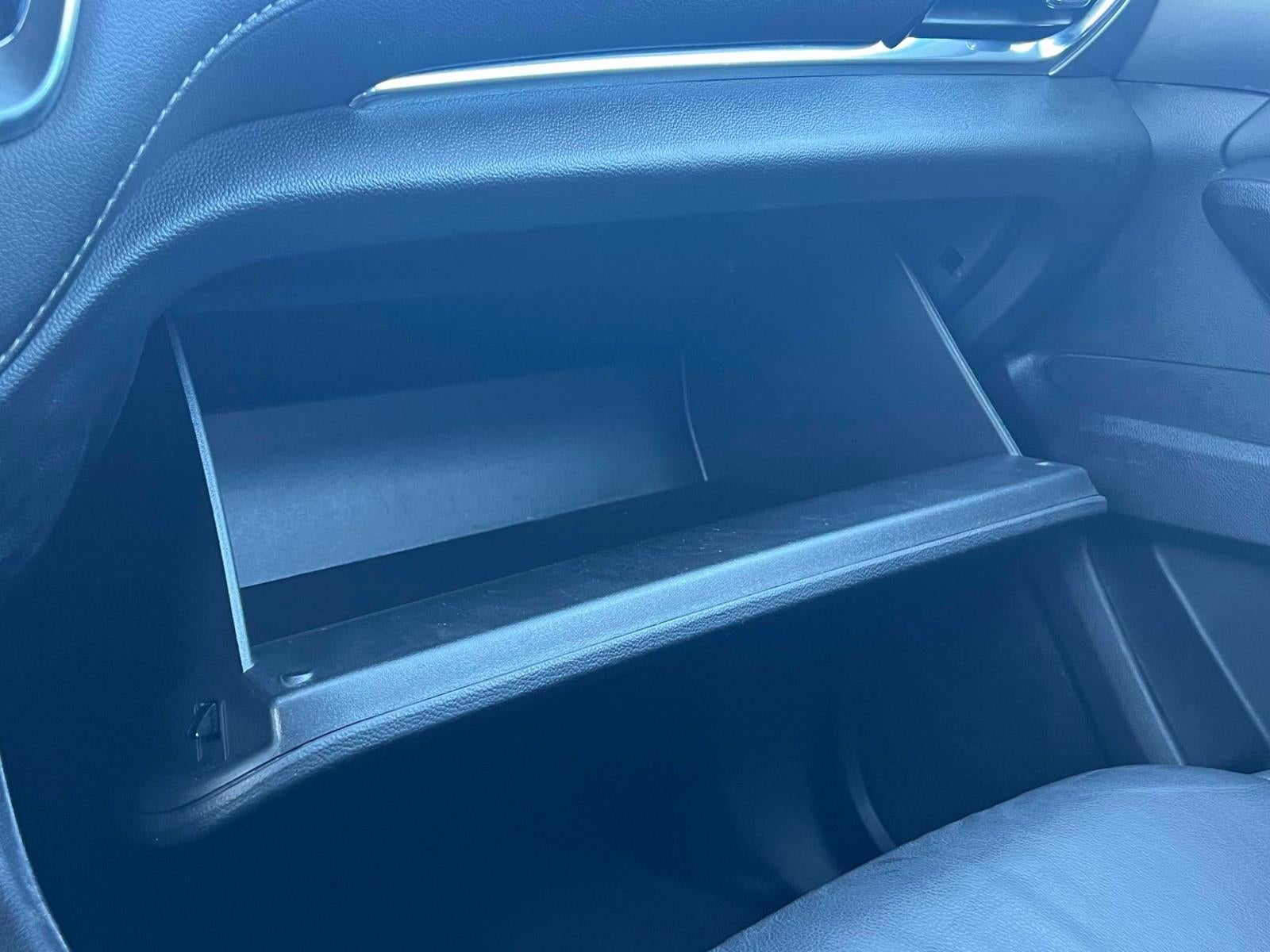2023 Chevrolet Traverse AWD LT Leather