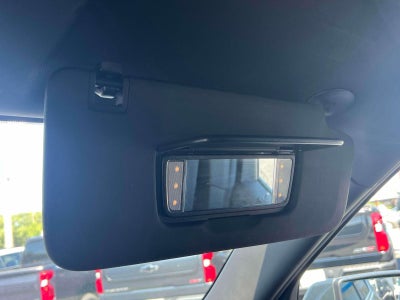 2023 Chevrolet Traverse AWD LT Leather