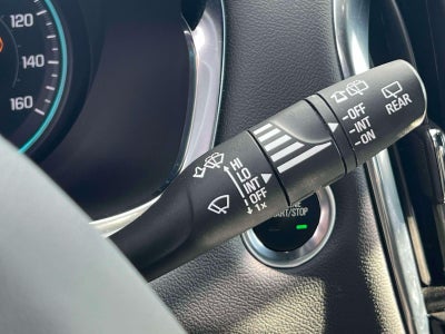 2023 Chevrolet Traverse AWD LT Leather