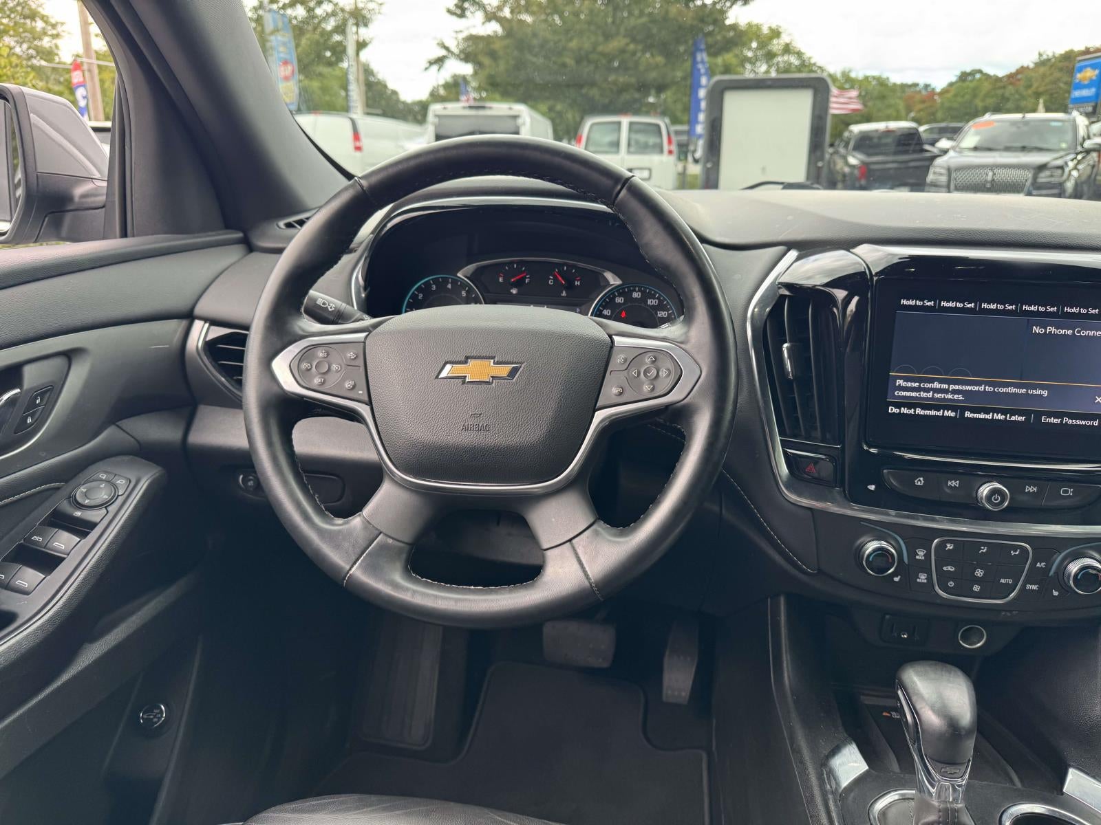 2023 Chevrolet Traverse AWD LT Leather