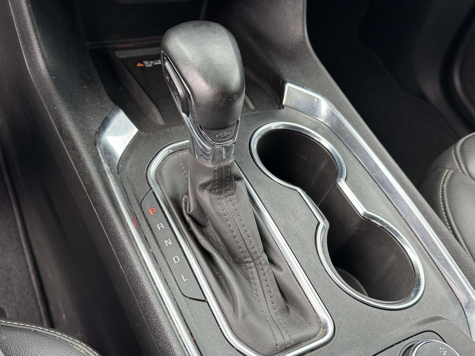 2023 Chevrolet Traverse AWD LT Leather