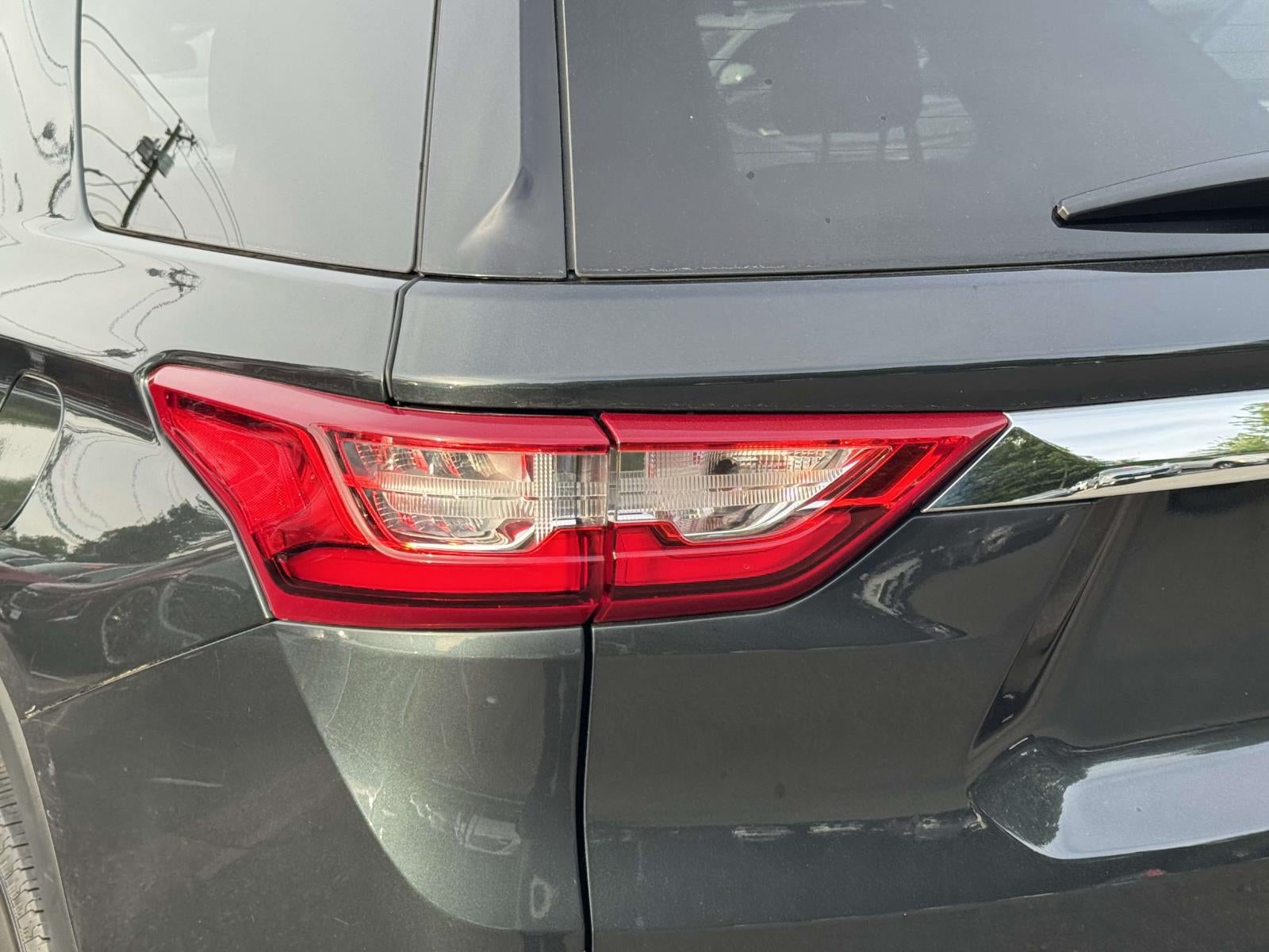 2021 Chevrolet Traverse AWD LT Leather