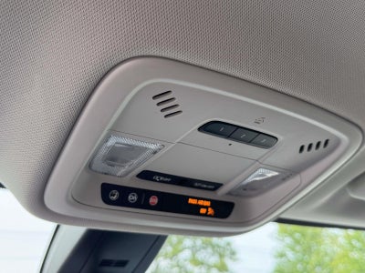 2021 Chevrolet Traverse AWD LT Leather