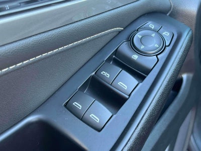 2023 Chevrolet Traverse AWD LT Leather