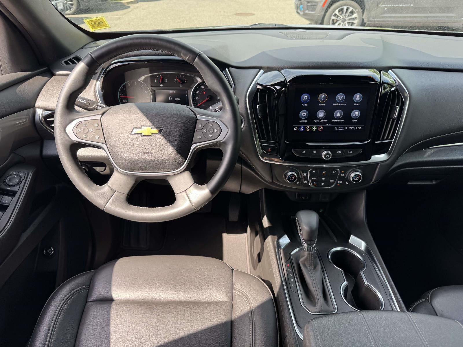 2023 Chevrolet Traverse AWD LT Leather