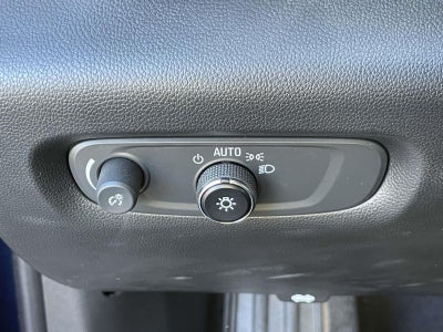 2023 Chevrolet Traverse AWD LT Leather