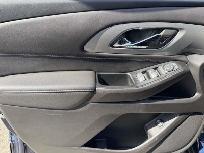 2023 Chevrolet Traverse AWD LT Leather