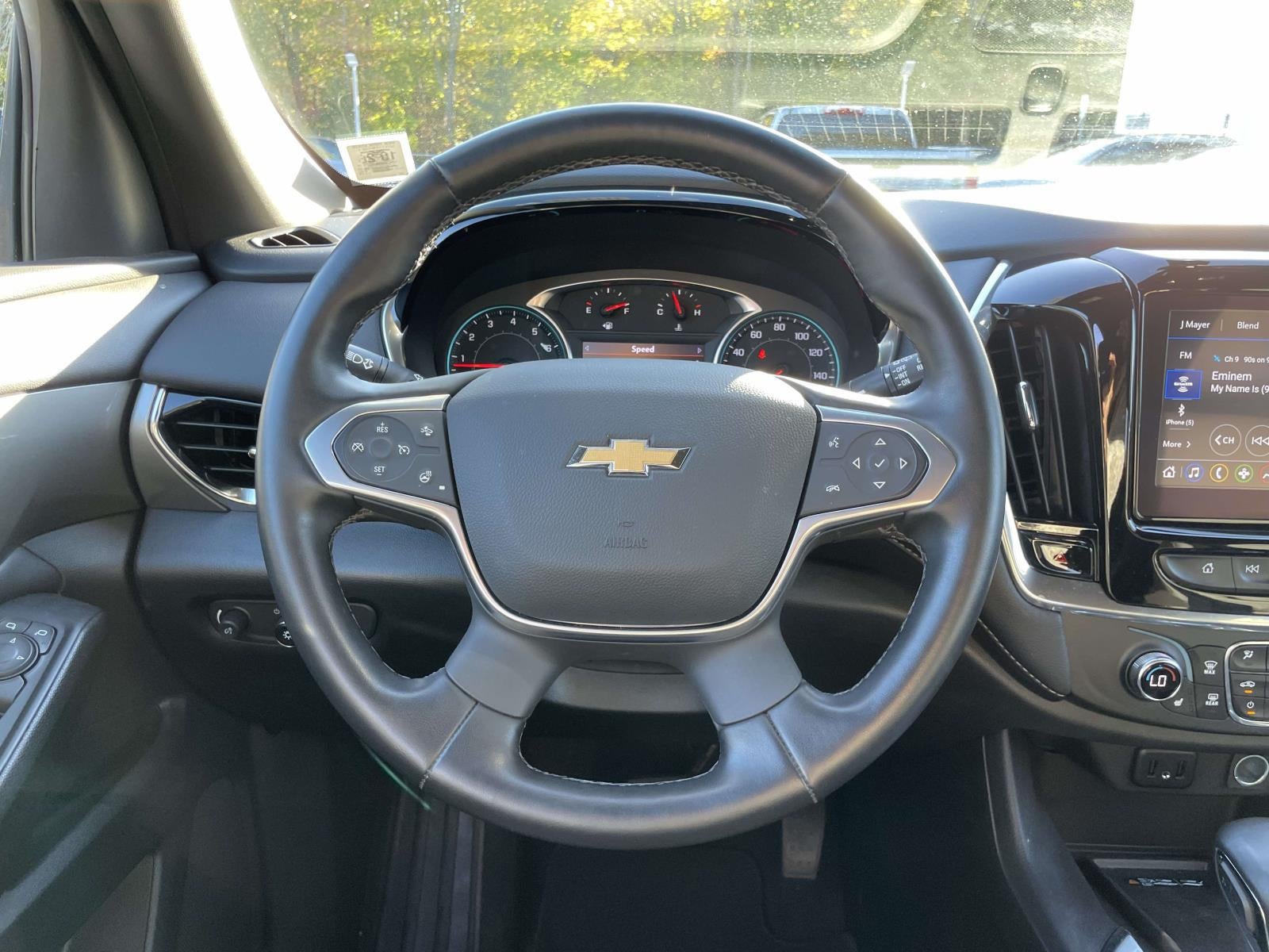 2023 Chevrolet Traverse AWD LT Leather