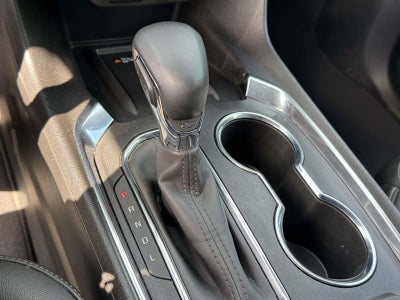 2023 Chevrolet Traverse AWD LT Leather