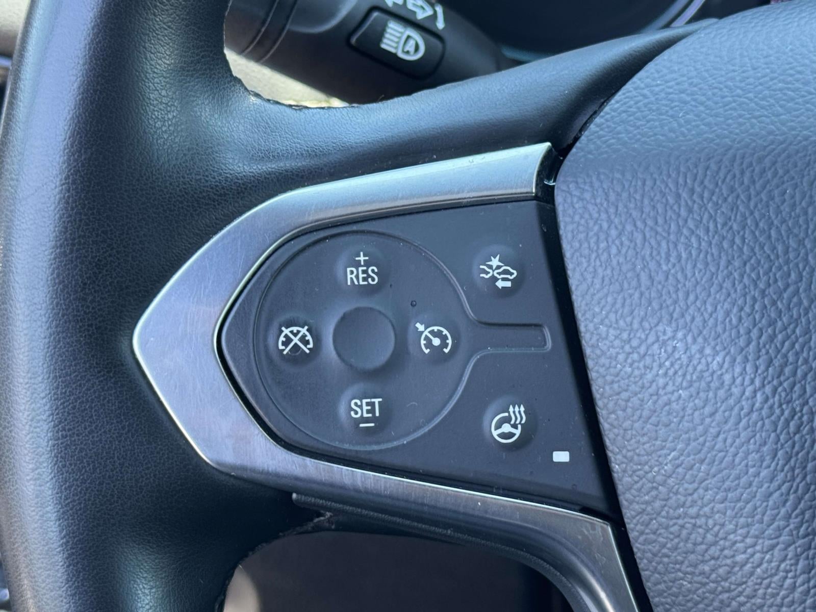 2023 Chevrolet Traverse AWD LT Leather