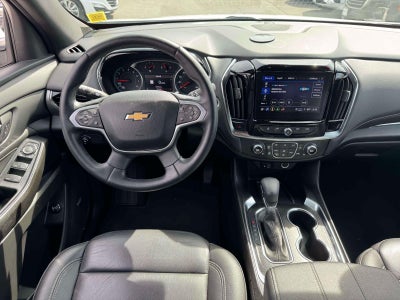 2023 Chevrolet Traverse AWD LT Leather