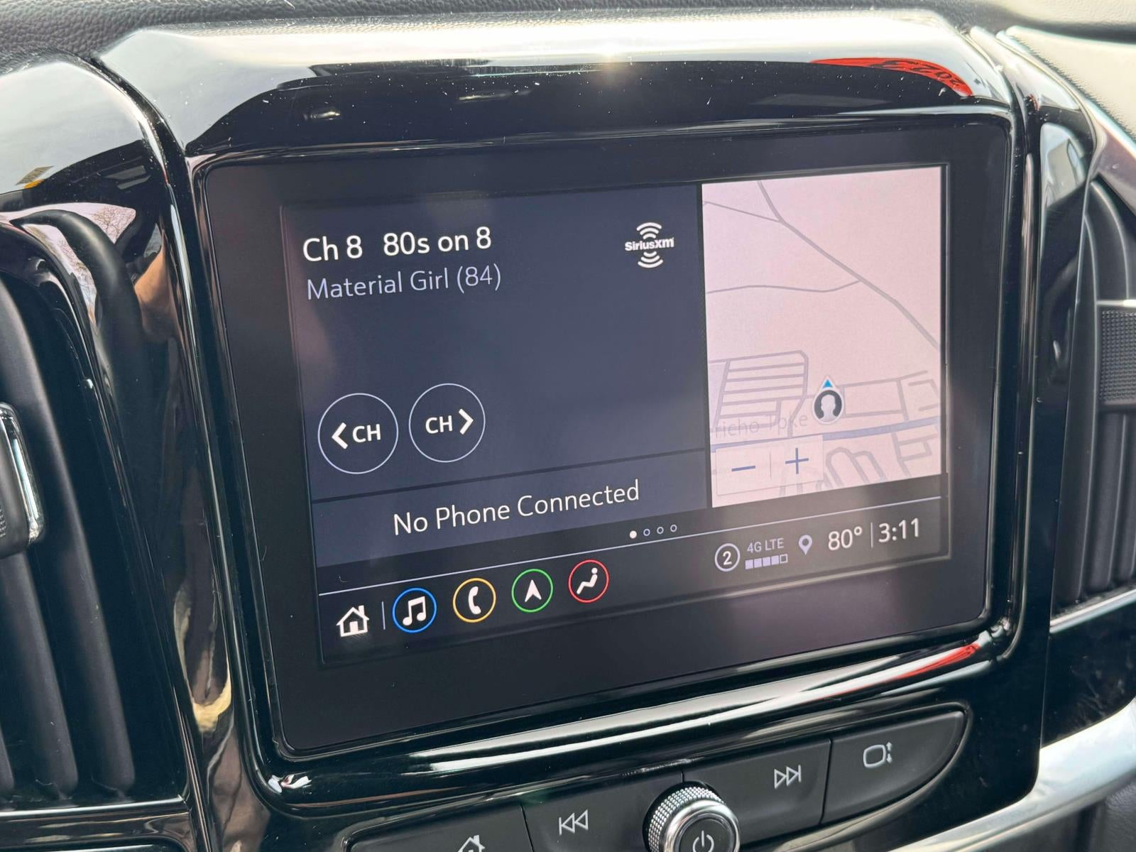 2023 Chevrolet Traverse AWD LT Leather