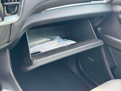 2023 Chevrolet Traverse AWD LT Leather