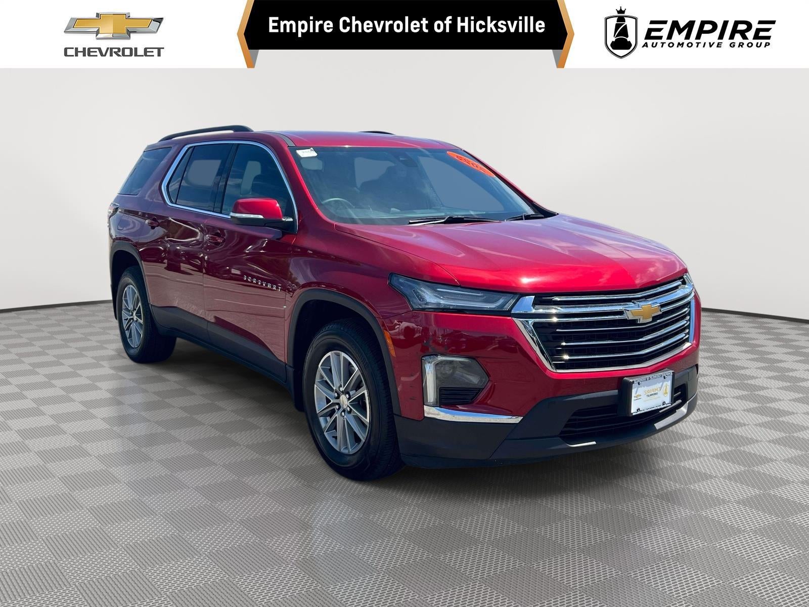 2023 Chevrolet Traverse AWD LT Leather