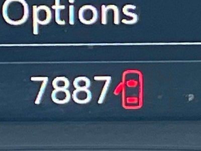 2023 Chevrolet Traverse AWD LT Leather