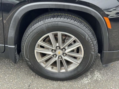 2023 Chevrolet Traverse AWD LT Leather