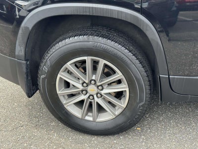 2023 Chevrolet Traverse AWD LT Leather