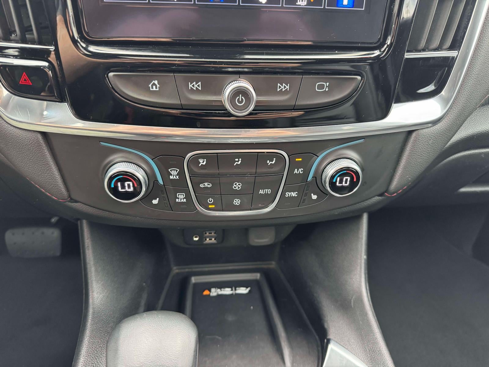 2023 Chevrolet Traverse AWD RS