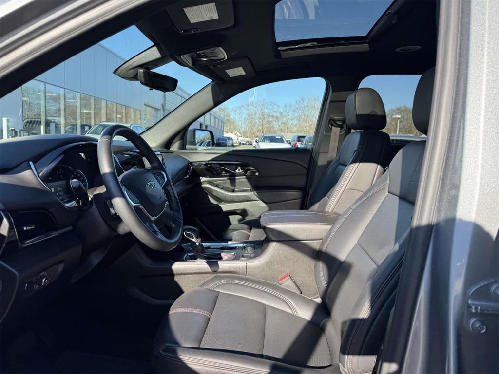 2023 Chevrolet Traverse AWD RS