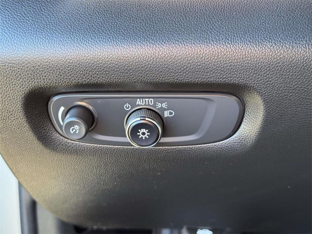 2023 Chevrolet Traverse AWD RS