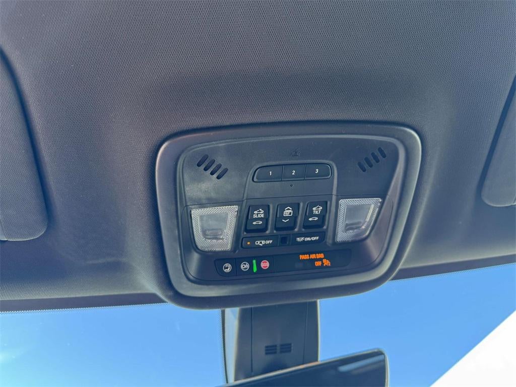 2023 Chevrolet Traverse AWD RS