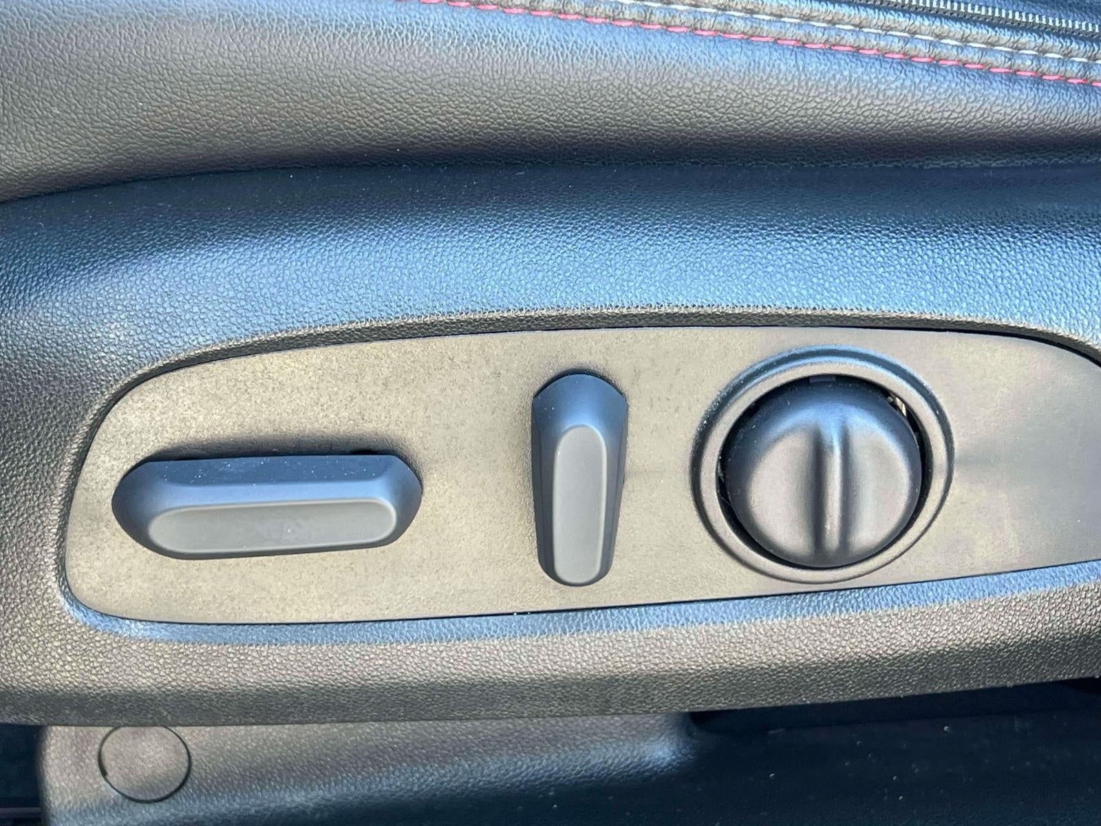 2023 Chevrolet Traverse AWD RS