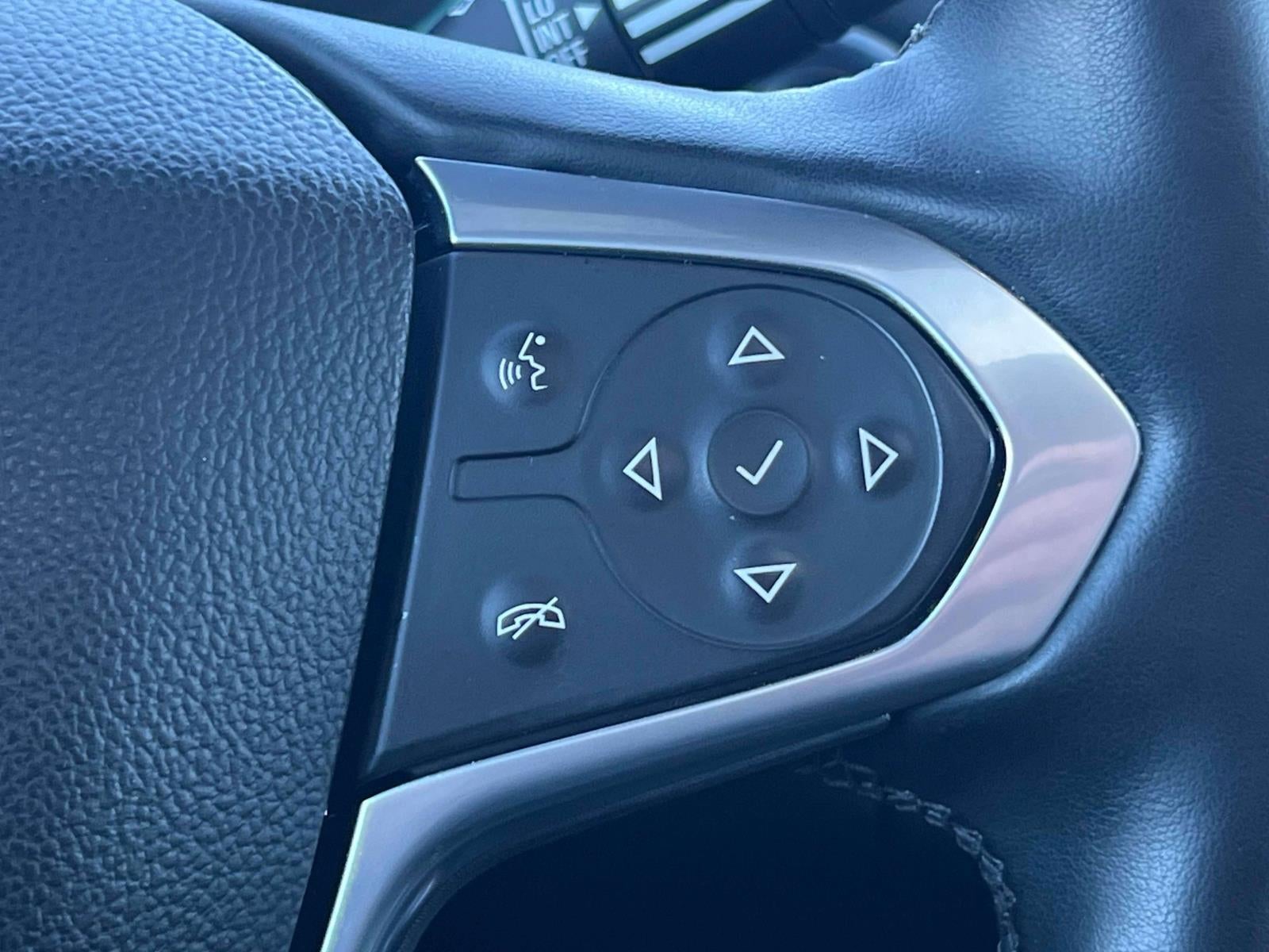 2023 Chevrolet Traverse AWD RS