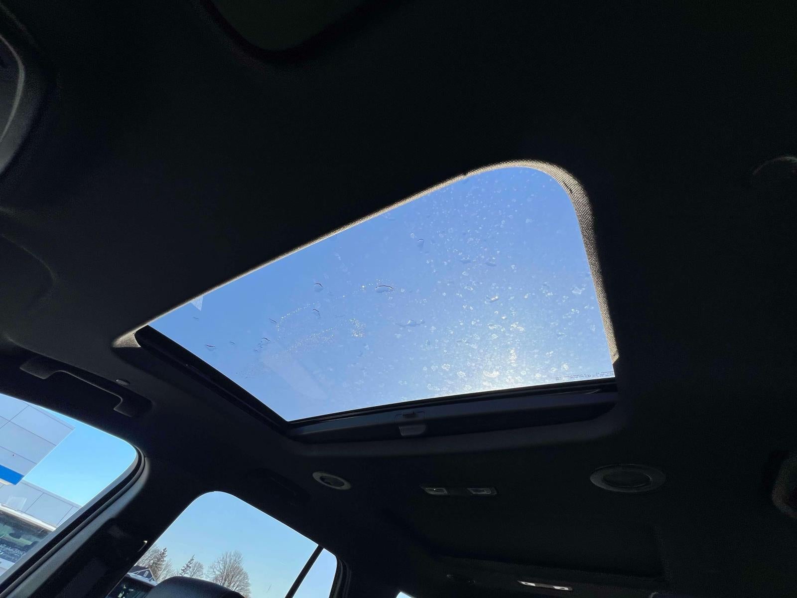 2023 Chevrolet Traverse AWD RS