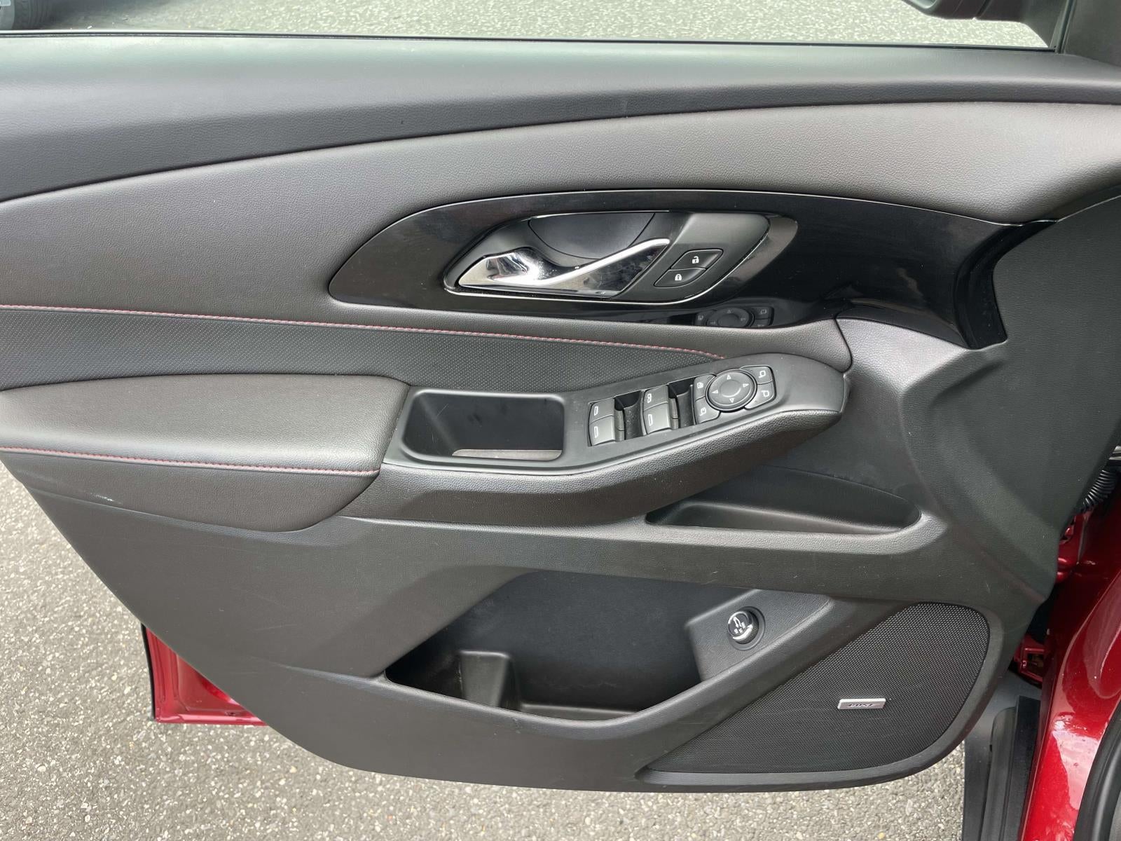 2023 Chevrolet Traverse AWD RS