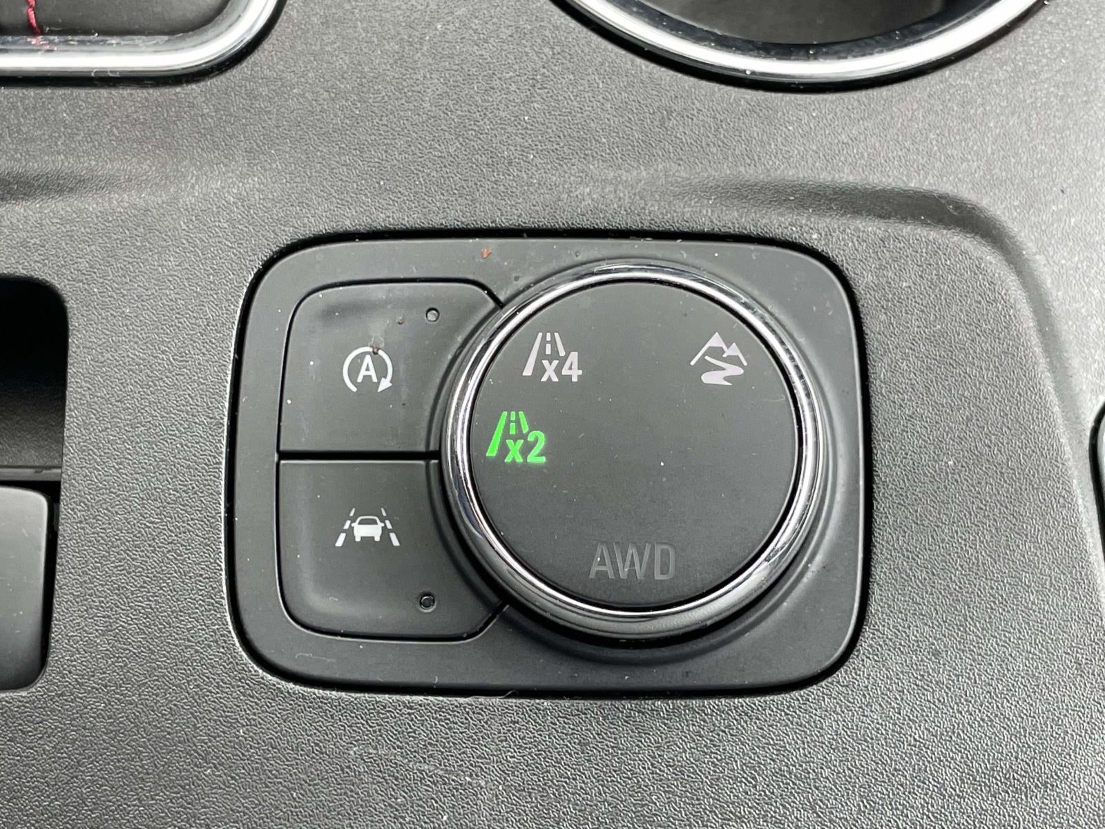 2023 Chevrolet Traverse AWD RS