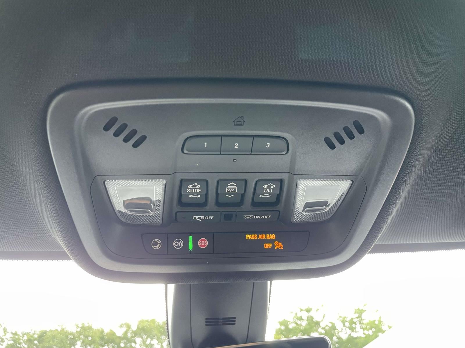 2023 Chevrolet Traverse AWD RS