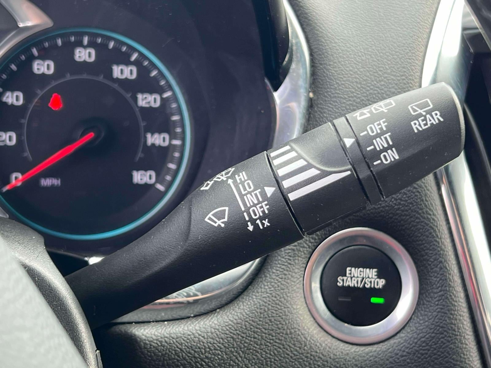 2023 Chevrolet Traverse AWD RS