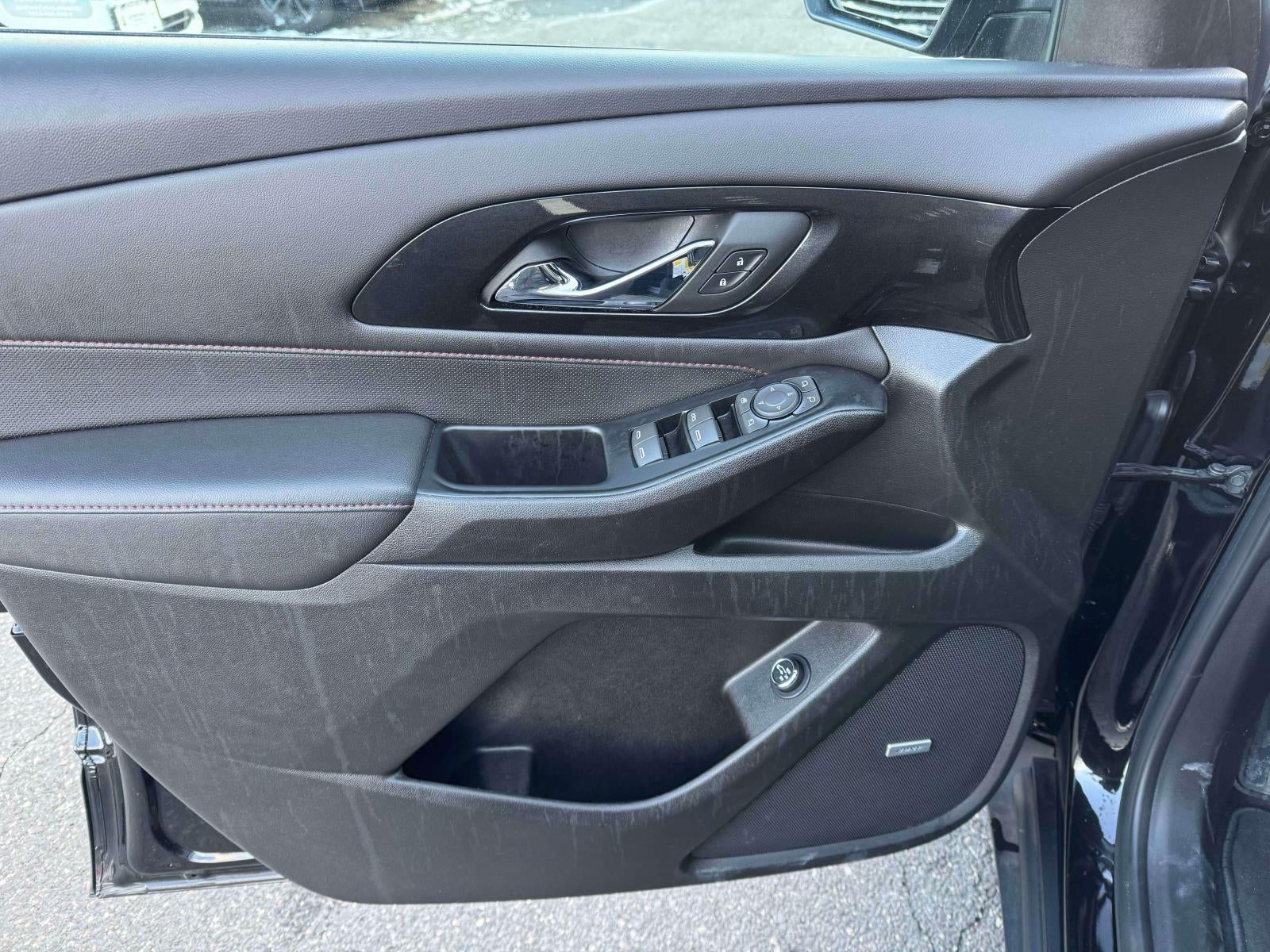 2023 Chevrolet Traverse AWD RS