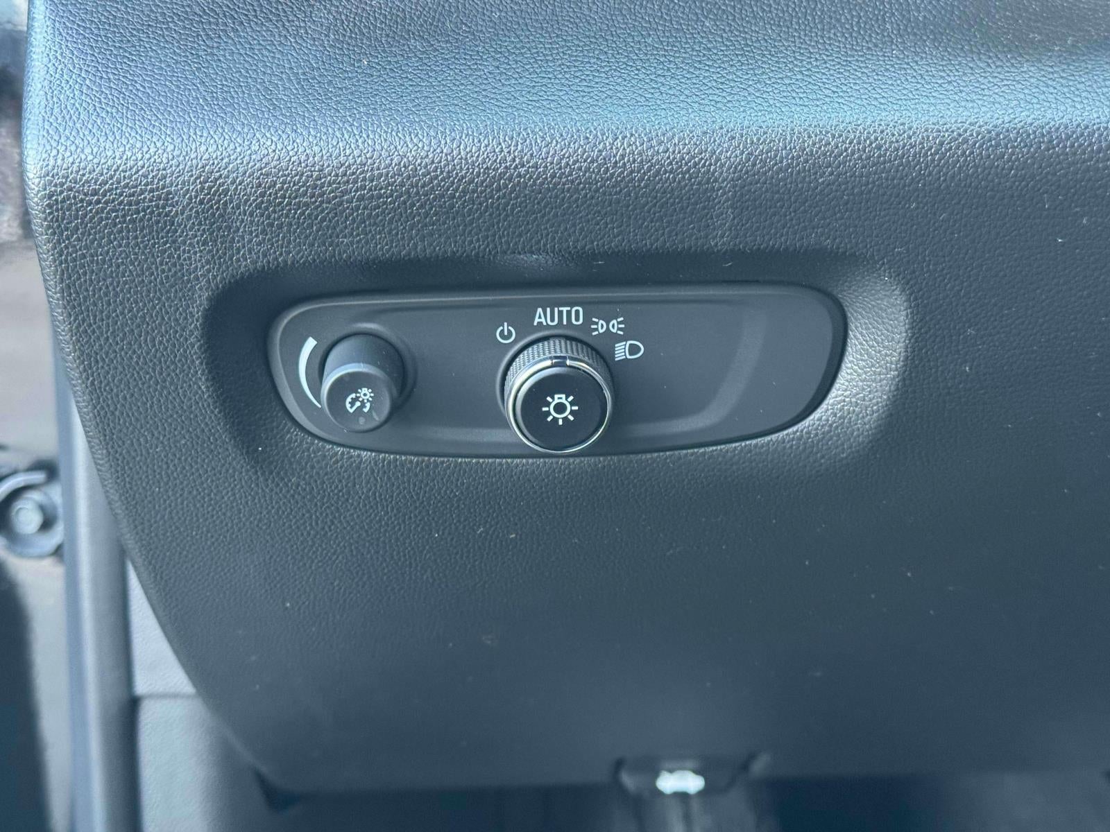 2023 Chevrolet Traverse AWD RS