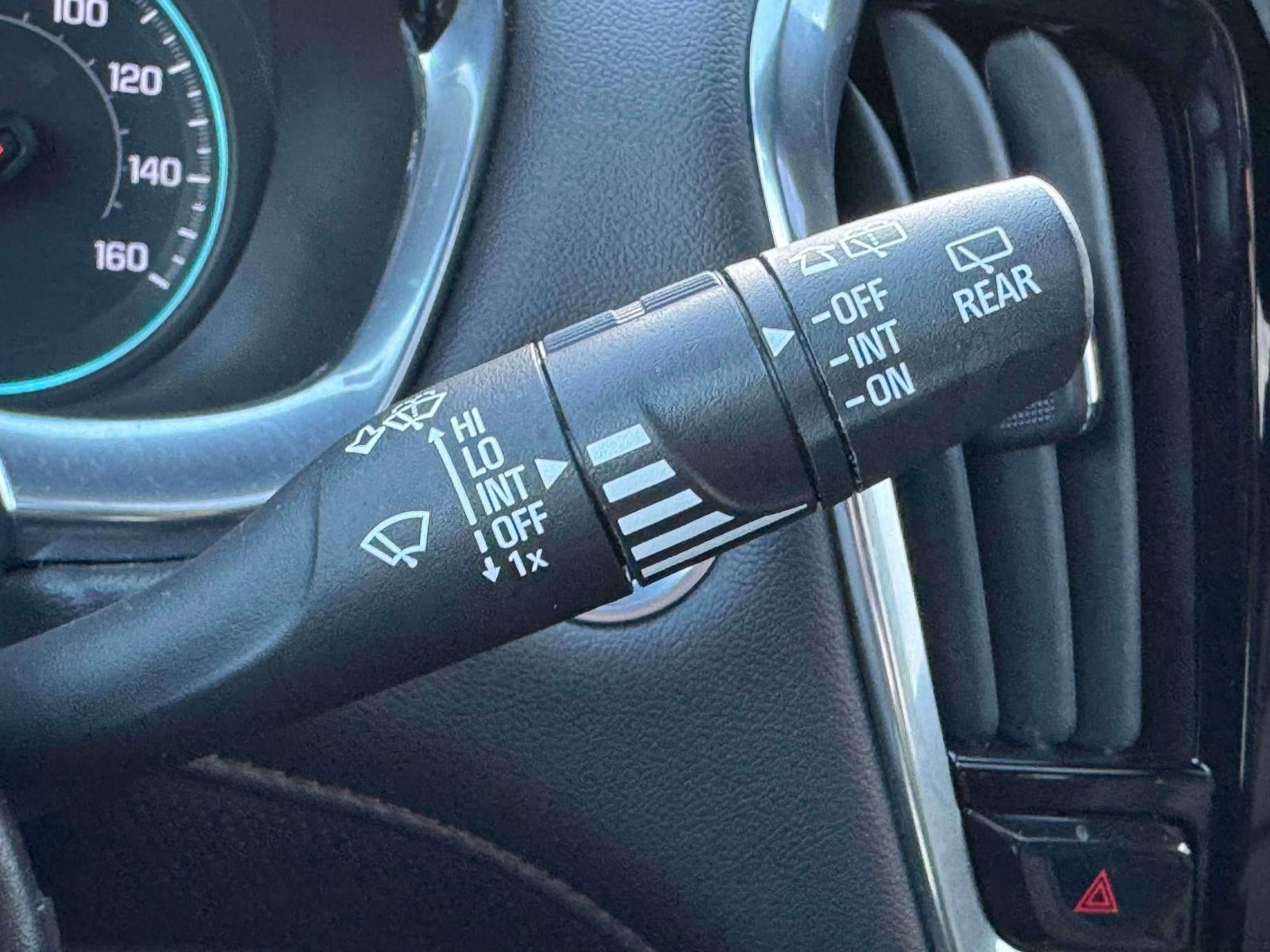 2023 Chevrolet Traverse AWD RS