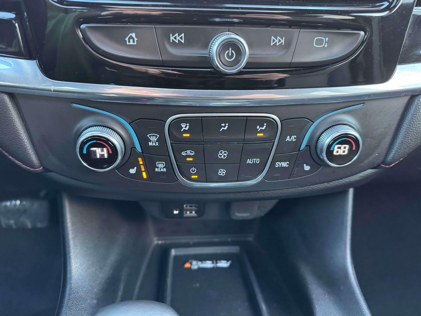 2023 Chevrolet Traverse AWD RS