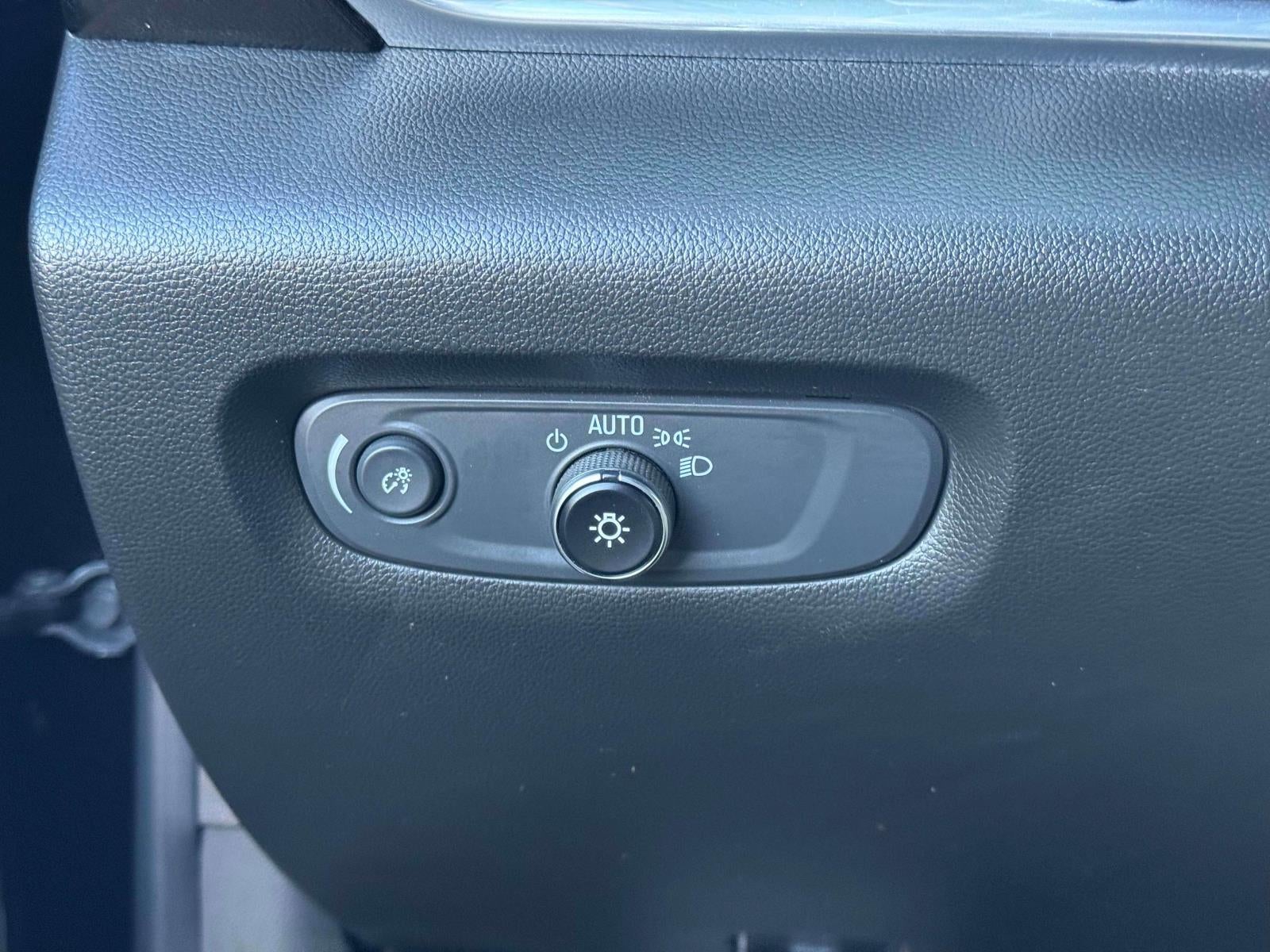 2023 Chevrolet Traverse AWD RS