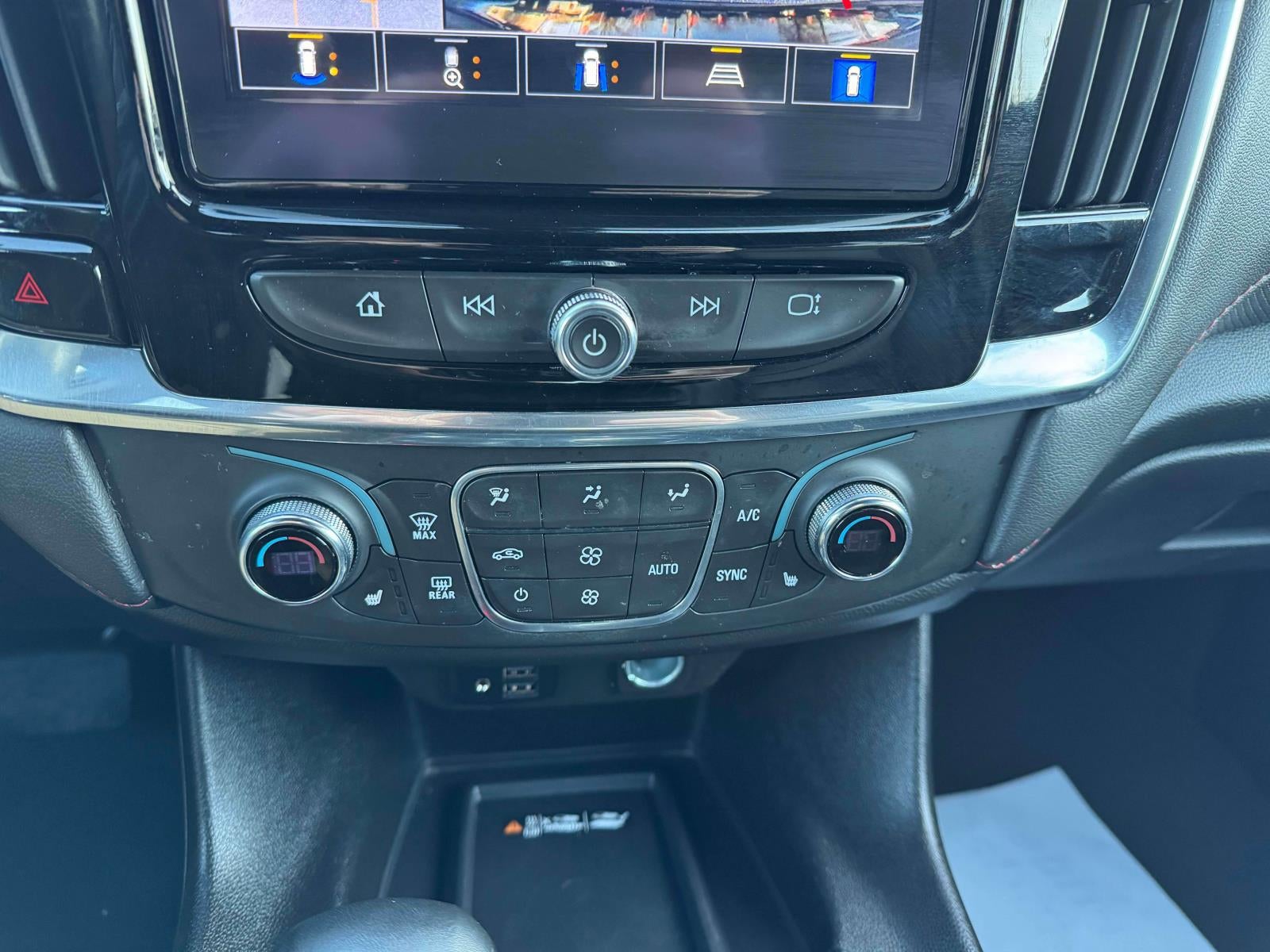 2023 Chevrolet Traverse AWD RS